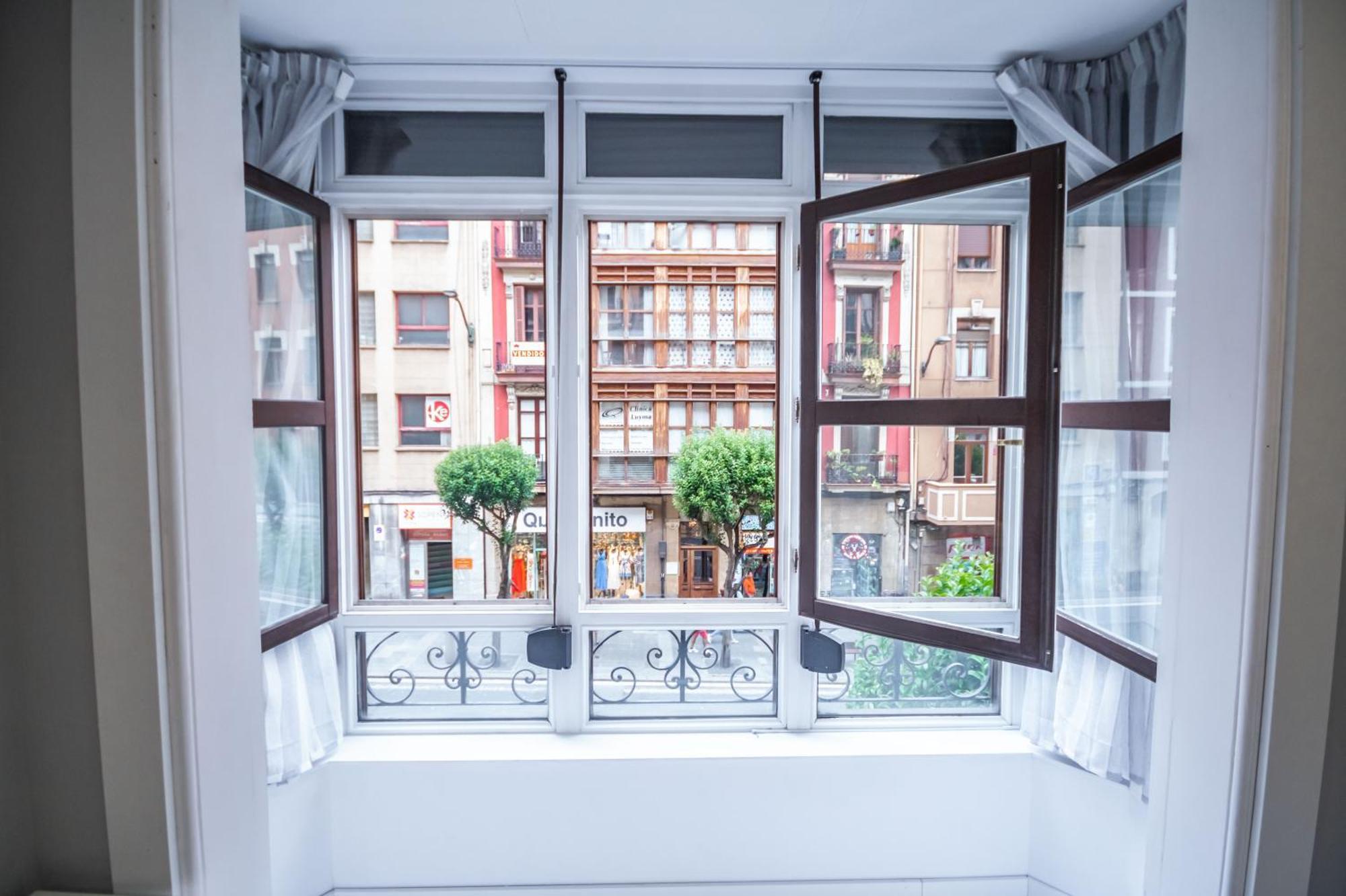 Gran Apartamento 6 Suites Bilbao Center Екстер'єр фото